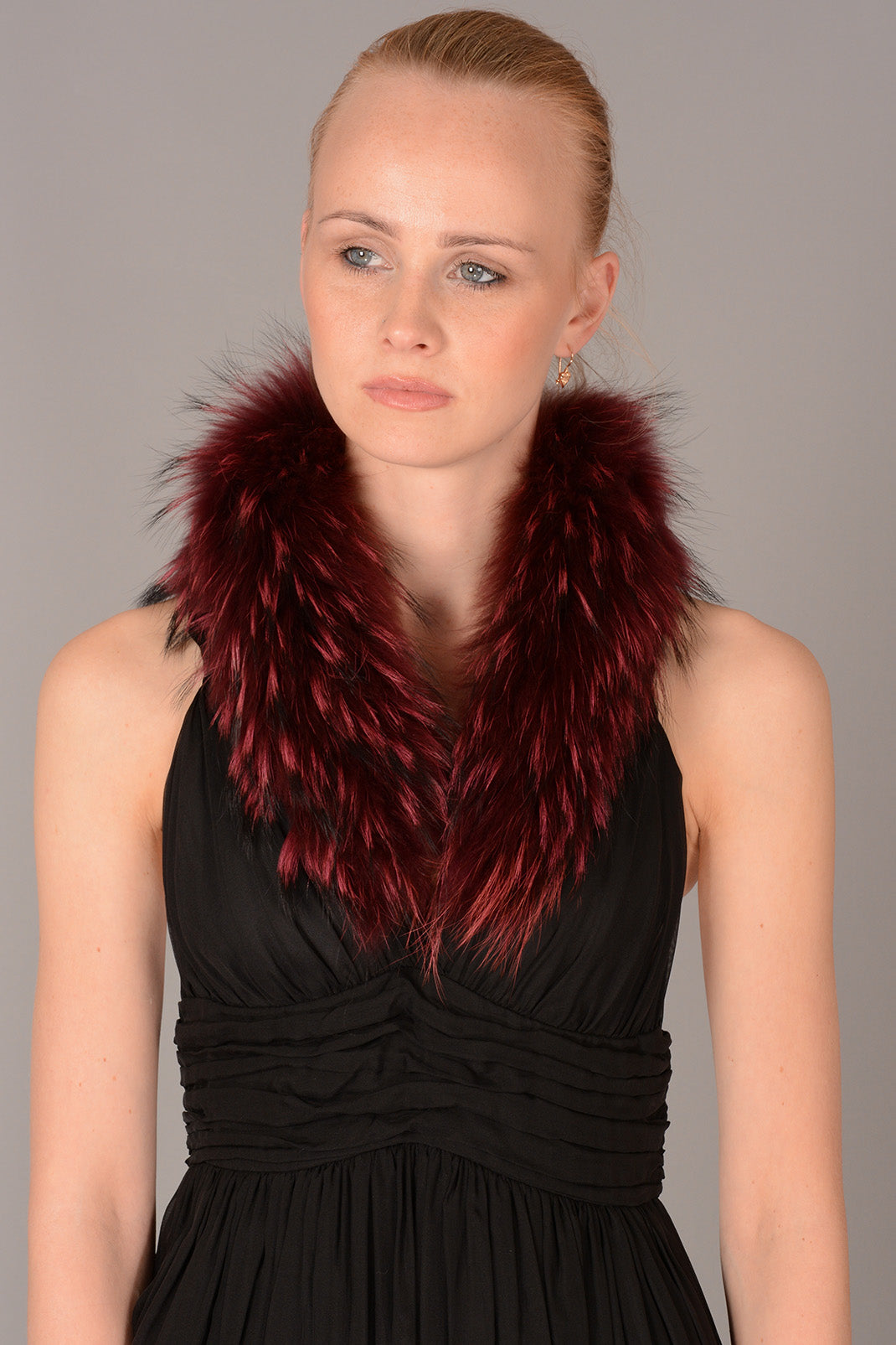 FFC29A-08 - Fox Fur Collar With Clip