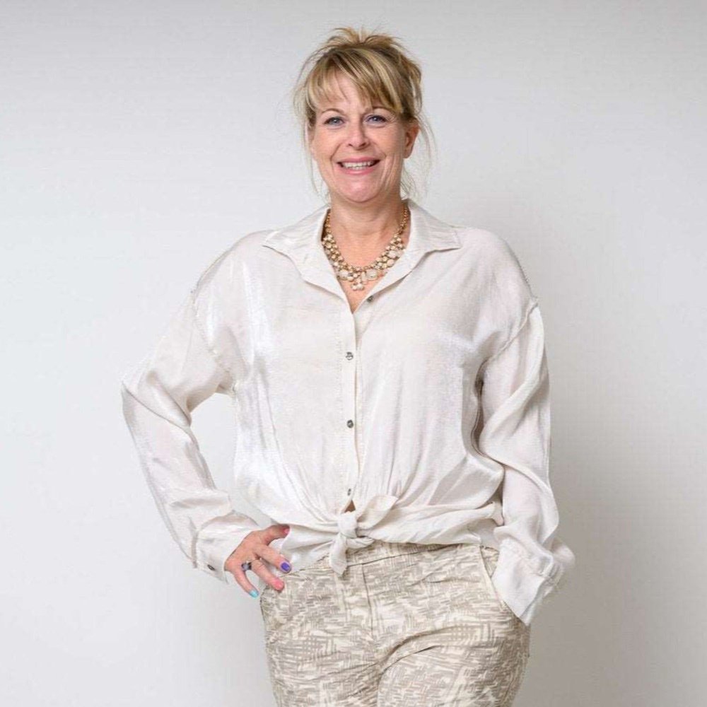 Shirt with Silver Trim Available in 6 Colours One Size - style-heaven