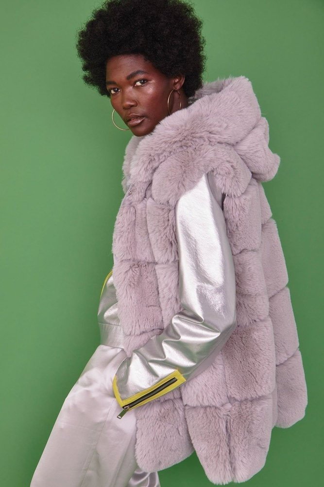 Jayley Faux Fur Women's Long Gilet Available in 10 Colours - style-heaven