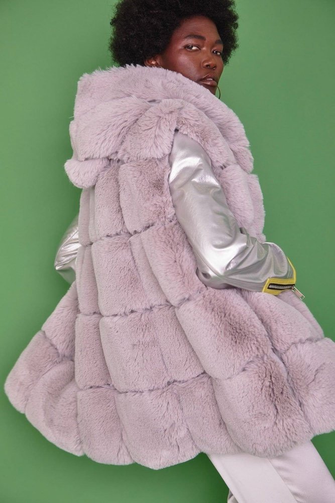 Jayley Faux Fur Women's Long Gilet Available in 10 Colours - style-heaven