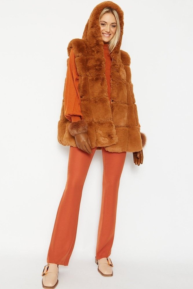 Jayley Faux Fur Women's Long Gilet Available in 10 Colours - style-heaven