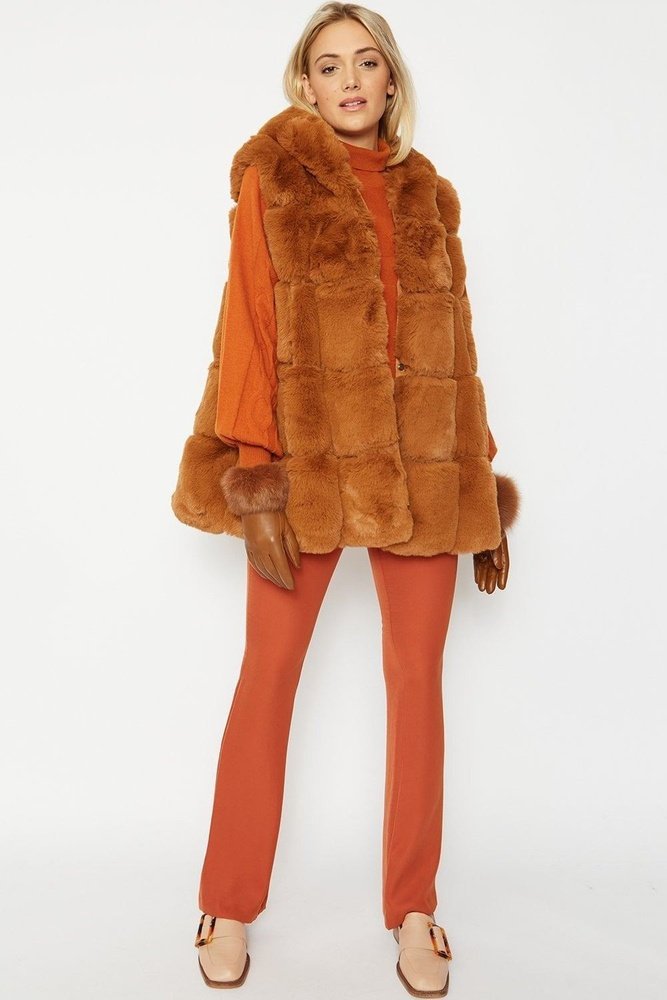 Jayley Faux Fur Women's Long Gilet Available in 10 Colours - style-heaven