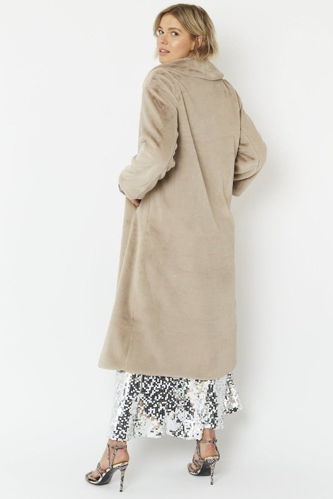 Jayley Midi shaved shearling faux fur coat - style-heaven