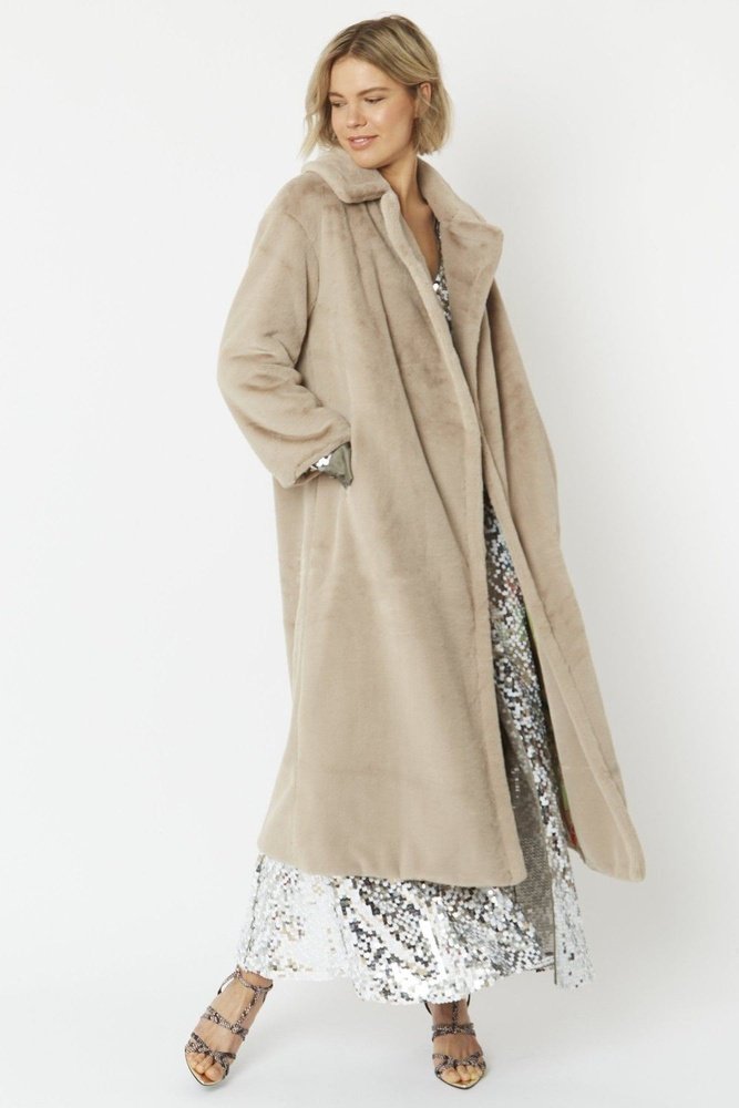Jayley Midi shaved shearling faux fur coat - style-heaven