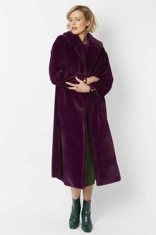 Jayley Maxi faux fur coat - style-heaven