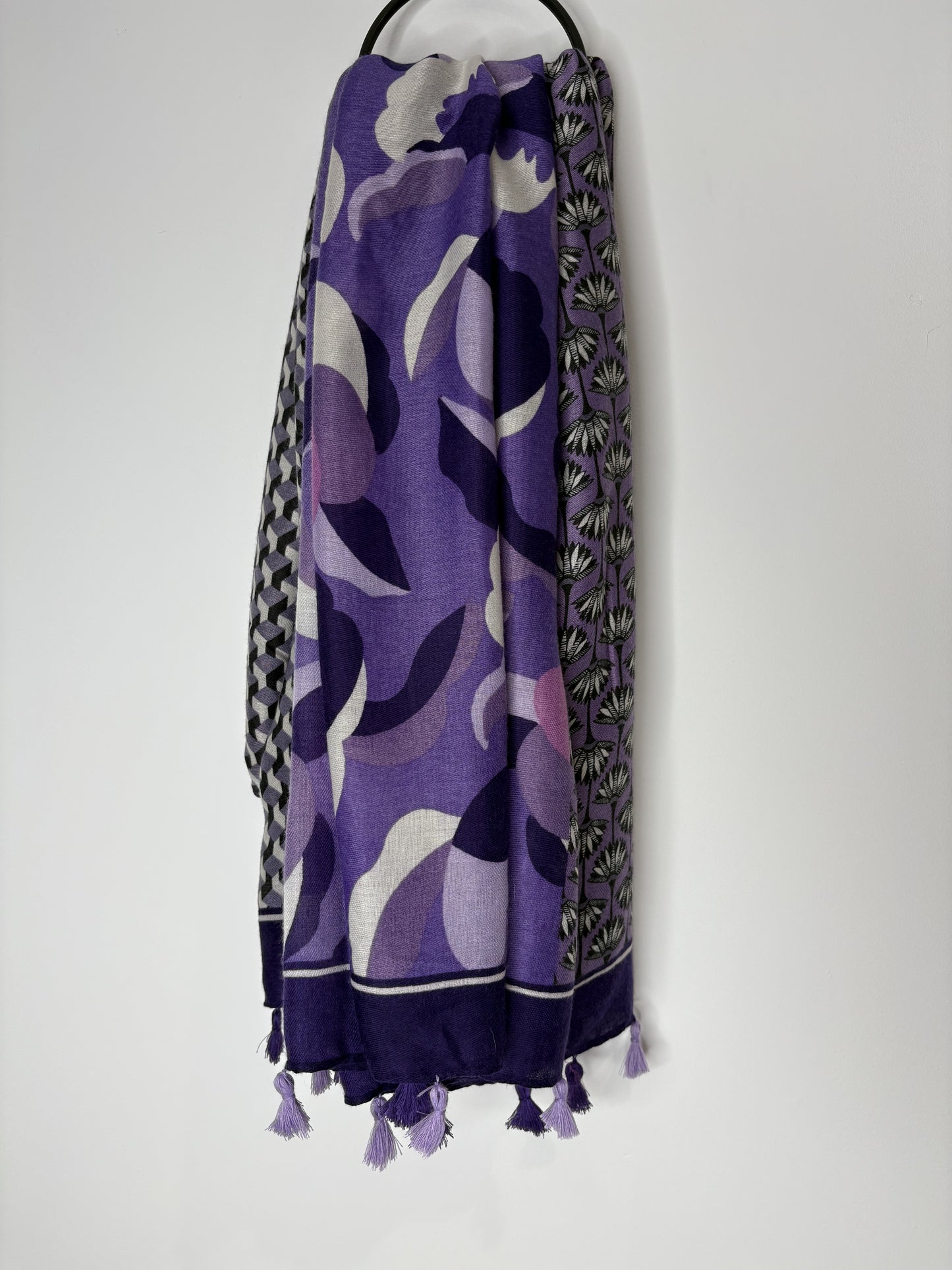 Purple pattern scarf