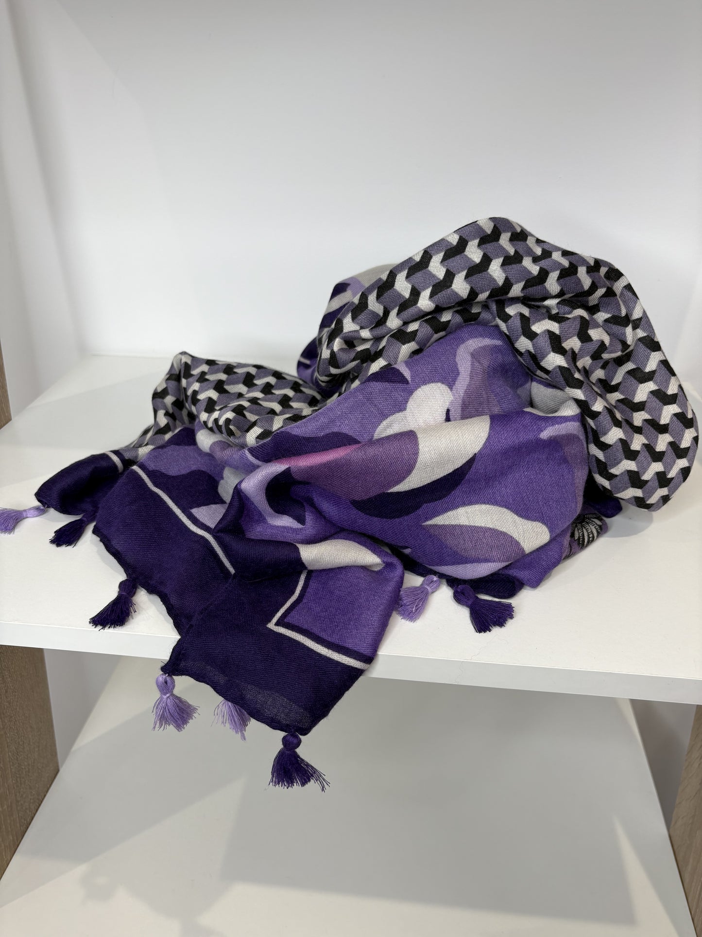 Purple pattern scarf