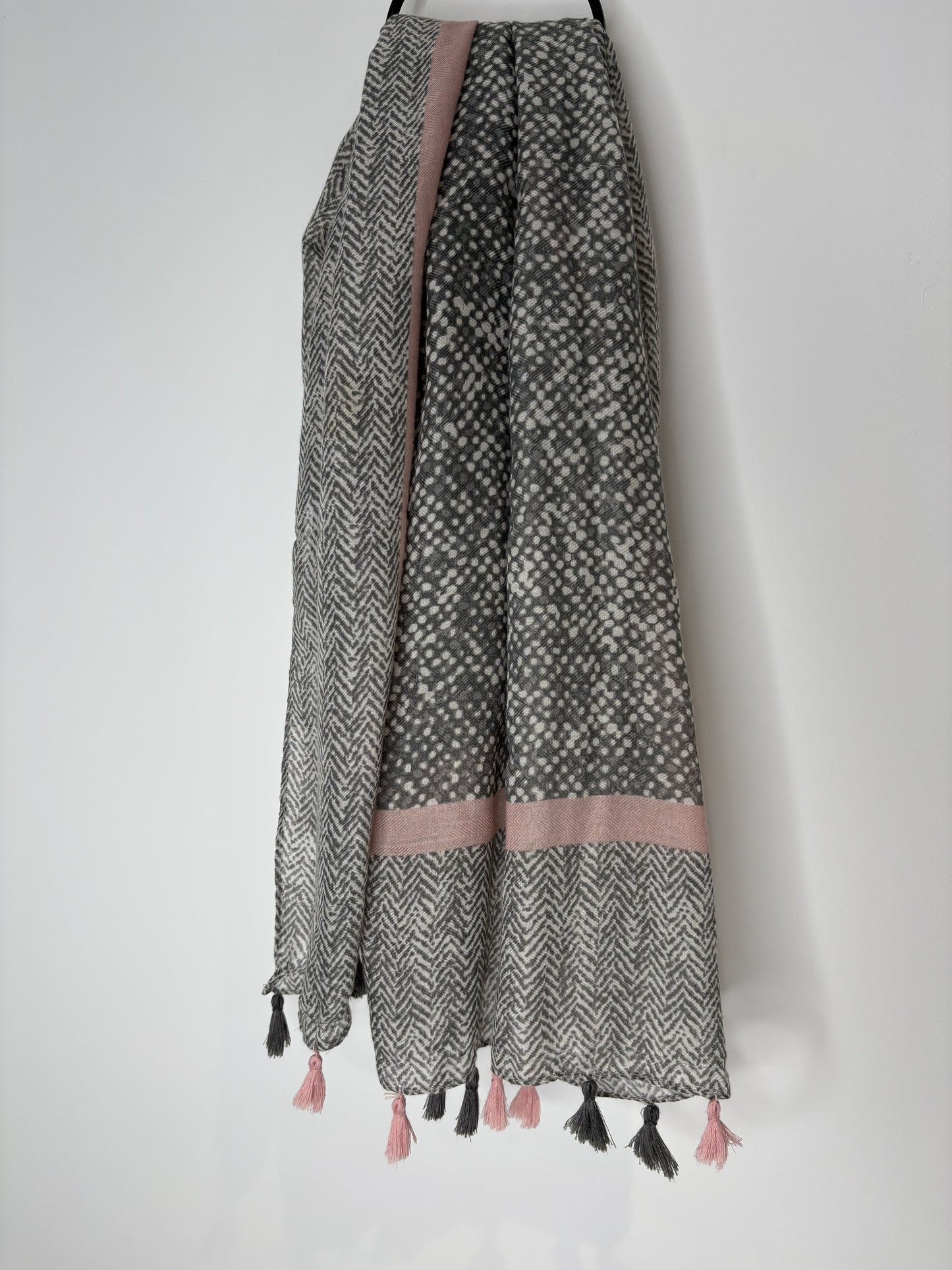 Soft Pink and grey tassel scarf