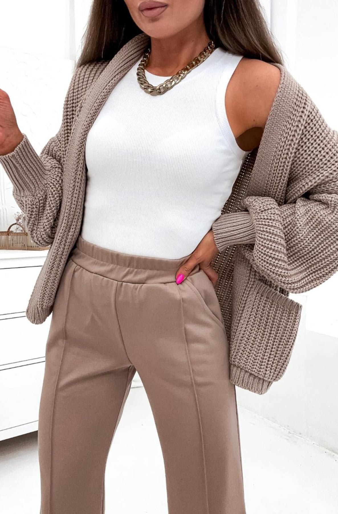 Load image into Gallery viewer, Bella Pocket Detail Knitted Cardigan-Stone
